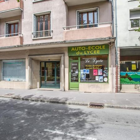 Modern 1Br With Terrace And A Breathtaking View In Annecy Exterior foto