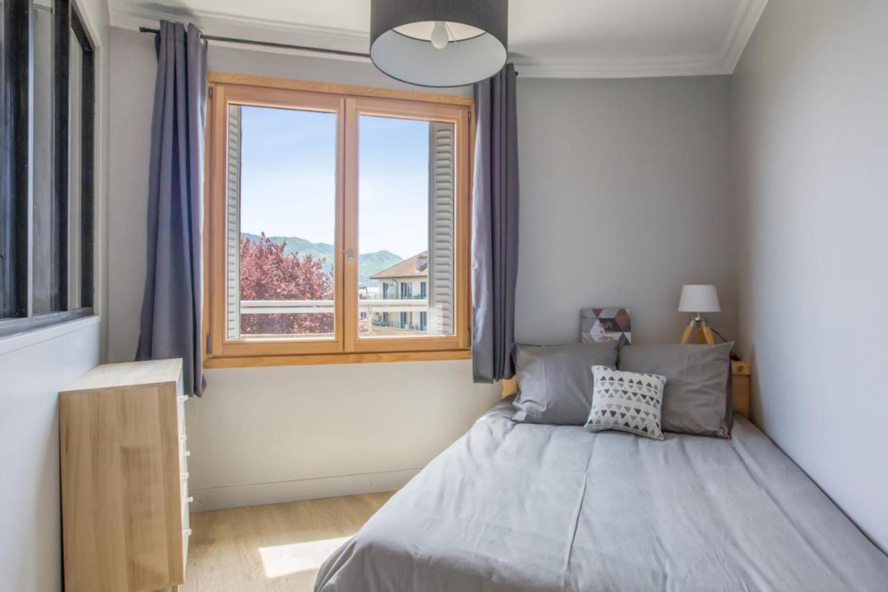 Modern 1Br With Terrace And A Breathtaking View In Annecy Exterior foto